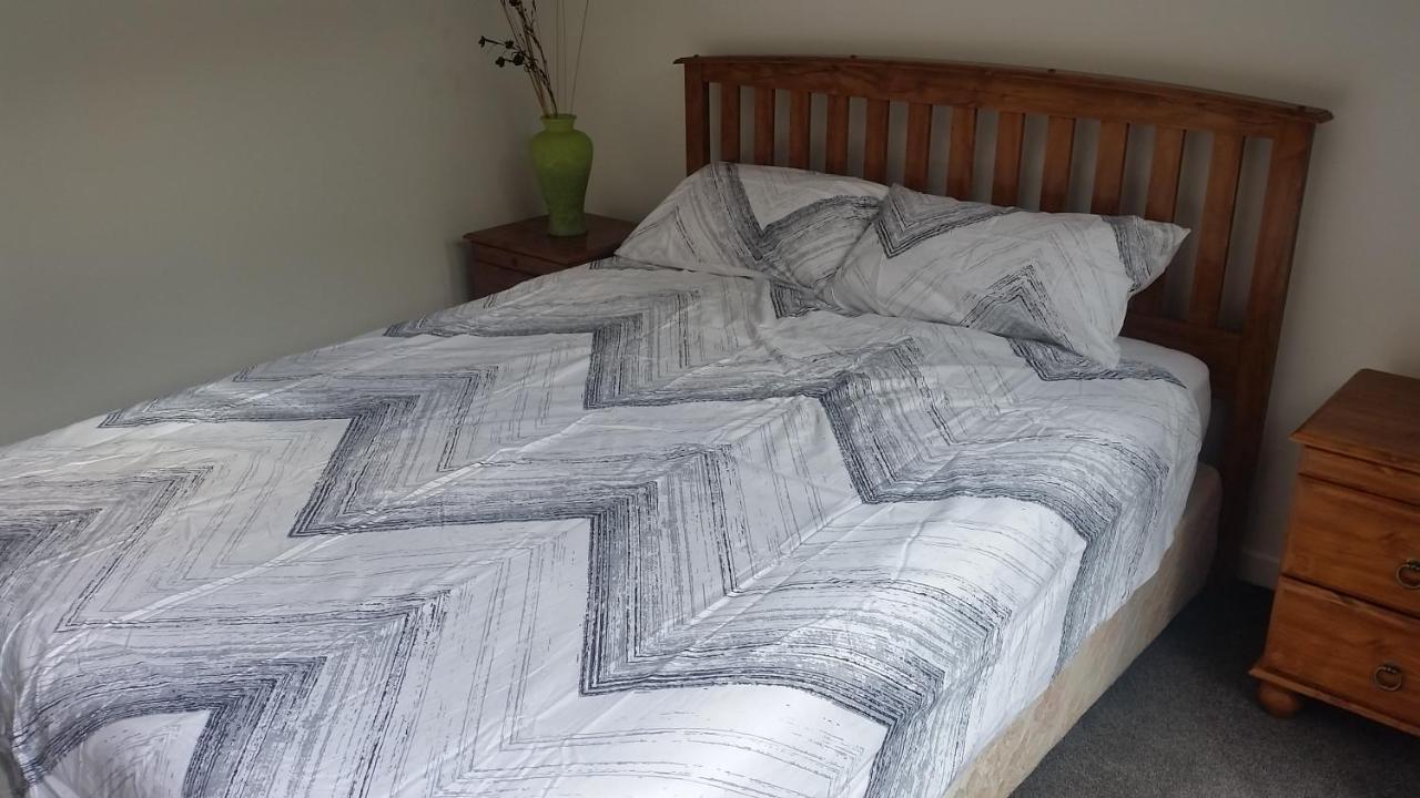 טאורנגה Edgehill - Semi Self-Contained Eco Friendly Home מראה חיצוני תמונה